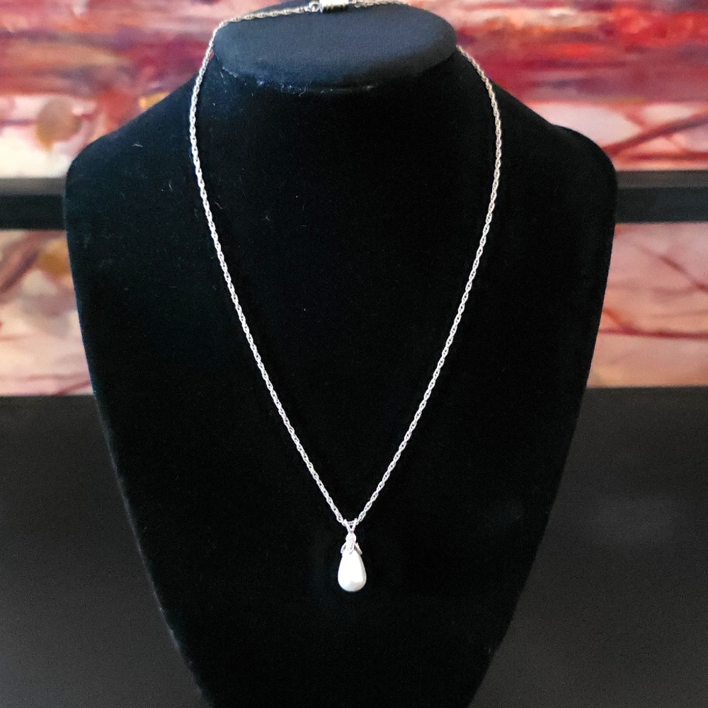 1928 Silver Tone Chain Necklace